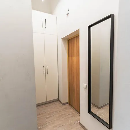 Beautiful And Modern Loft Next To The Old Town